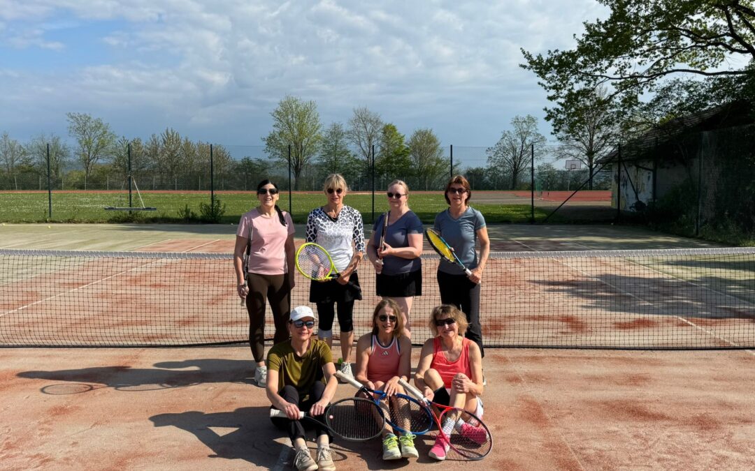 Trainingslager Damen 50 auf unserer Anlage mit Leonard
